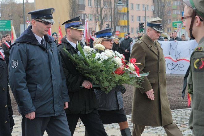 Miejskie obchody Narodowego Dnia Pamięci Żołnierzy Wyklętych [01.03.2015] - zdjęcie #115 - eOstroleka.pl