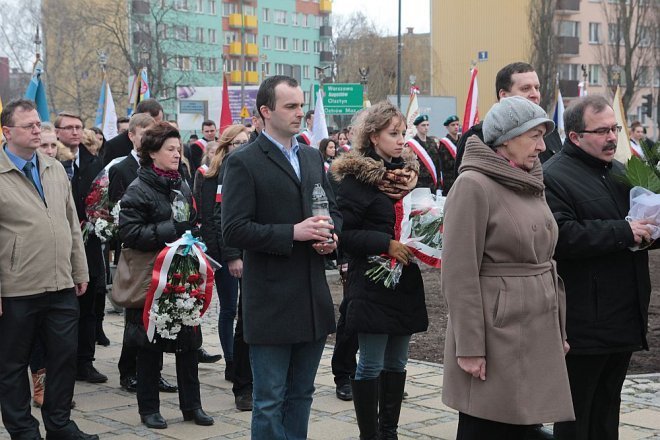 Miejskie obchody Narodowego Dnia Pamięci Żołnierzy Wyklętych [01.03.2015] - zdjęcie #126 - eOstroleka.pl