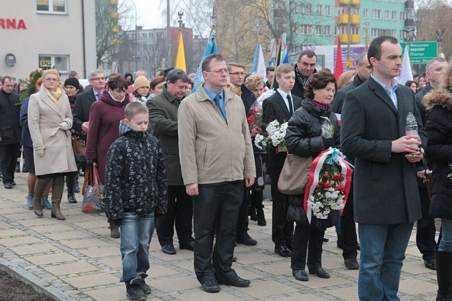Miejskie obchody Narodowego Dnia Pamięci Żołnierzy Wyklętych [01.03.2015] - zdjęcie #128 - eOstroleka.pl