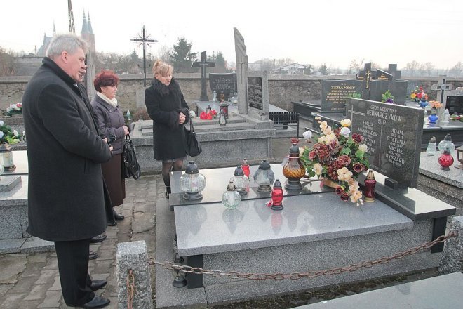 Miejskie obchody Narodowego Dnia Pamięci Żołnierzy Wyklętych [01.03.2015] - zdjęcie #156 - eOstroleka.pl