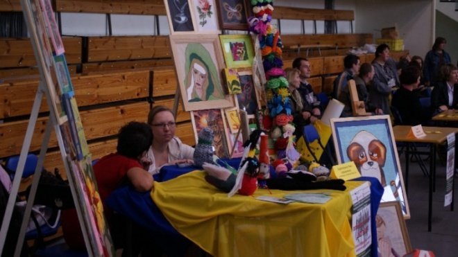 Ostrołęckie Targi Pracy Bez Barier (17.06.2009) - zdjęcie #32 - eOstroleka.pl