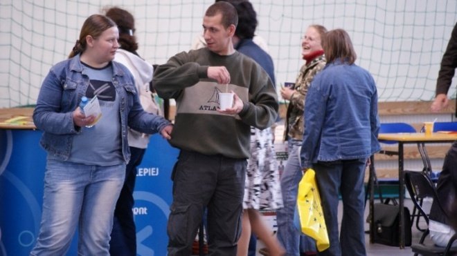 Ostrołęckie Targi Pracy Bez Barier (17.06.2009) - zdjęcie #24 - eOstroleka.pl