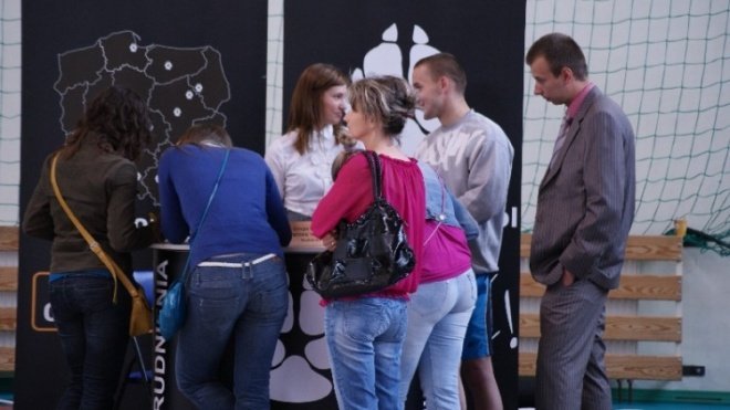 Ostrołęckie Targi Pracy Bez Barier (17.06.2009) - zdjęcie #19 - eOstroleka.pl