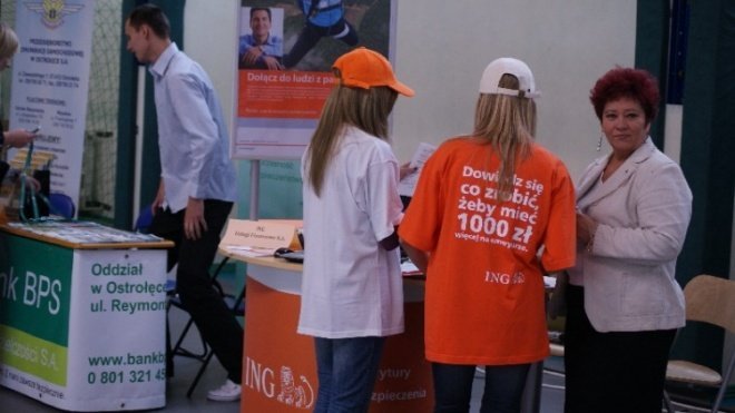 Ostrołęckie Targi Pracy Bez Barier (17.06.2009) - zdjęcie #18 - eOstroleka.pl