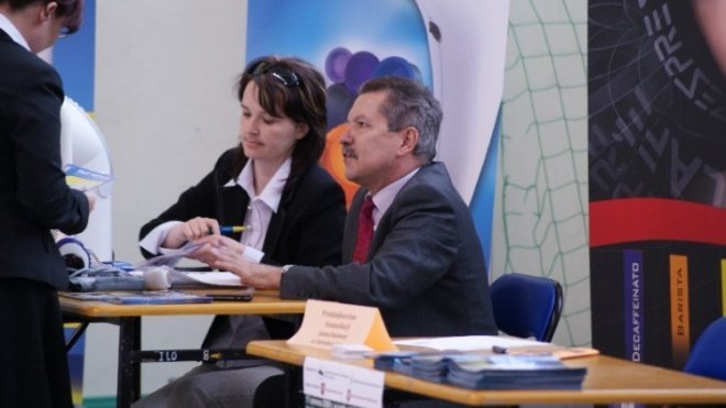 Ostrołęckie Targi Pracy Bez Barier (17.06.2009) - zdjęcie #17 - eOstroleka.pl