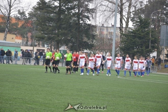 Narew Ostrołęka - MKS Ciechanów [07.03.2015] - zdjęcie #60 - eOstroleka.pl