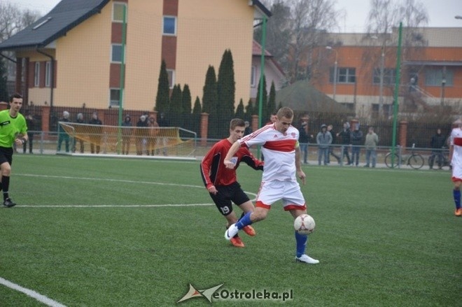 Narew Ostrołęka - MKS Ciechanów [07.03.2015] - zdjęcie #39 - eOstroleka.pl