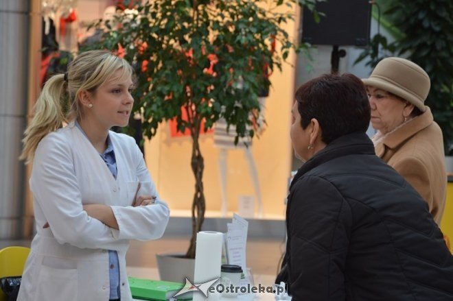 Dzień Kobiet w Galerii Bursztynowej [08.03.2015] - zdjęcie #96 - eOstroleka.pl