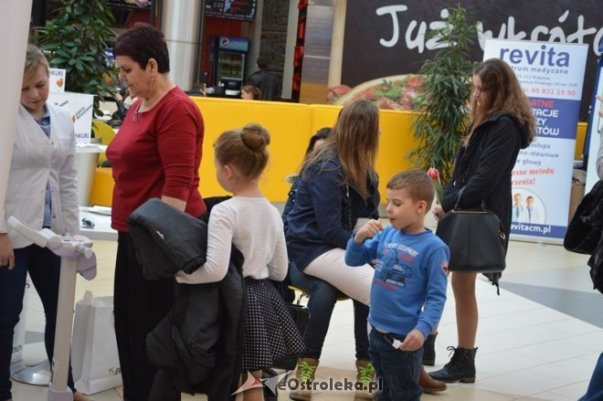 Dzień Kobiet w Galerii Bursztynowej [08.03.2015] - zdjęcie #58 - eOstroleka.pl