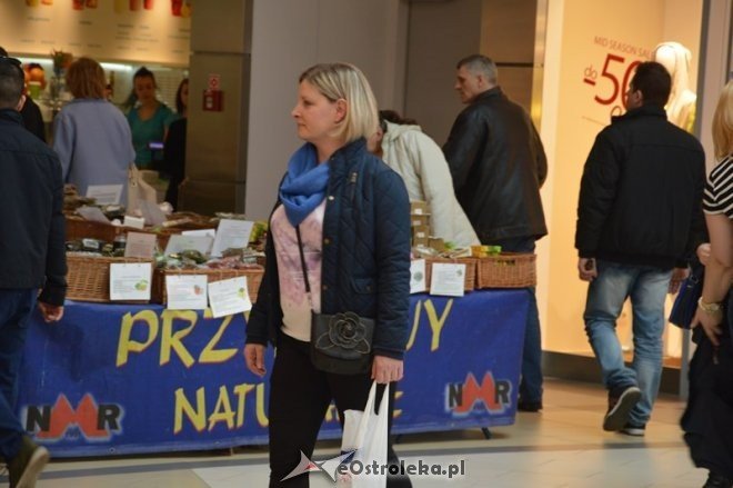 Dzień Kobiet w Galerii Bursztynowej [08.03.2015] - zdjęcie #33 - eOstroleka.pl