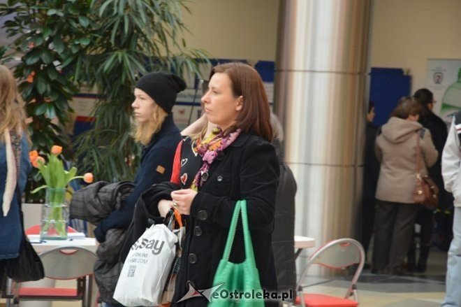 Dzień Kobiet w Galerii Bursztynowej [08.03.2015] - zdjęcie #32 - eOstroleka.pl