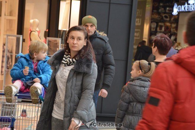 Dzień Kobiet w Galerii Bursztynowej [08.03.2015] - zdjęcie #25 - eOstroleka.pl