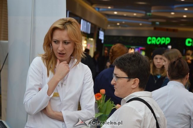 Dzień Kobiet w Galerii Bursztynowej [08.03.2015] - zdjęcie #20 - eOstroleka.pl