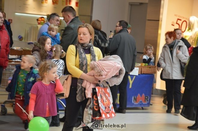 Dzień Kobiet w Galerii Bursztynowej [08.03.2015] - zdjęcie #12 - eOstroleka.pl