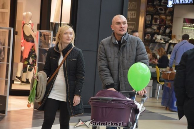 Dzień Kobiet w Galerii Bursztynowej [08.03.2015] - zdjęcie #11 - eOstroleka.pl