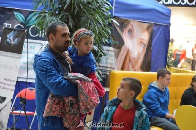 Dzień Kobiet w Galerii Bursztynowej [08.03.2015] - zdjęcie #3 - eOstroleka.pl