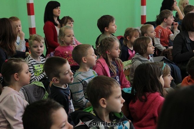 Dzień otwarty w Szkole Podstawowej nr 2 w Ostrołęce [10.03.2015] - zdjęcie #8 - eOstroleka.pl