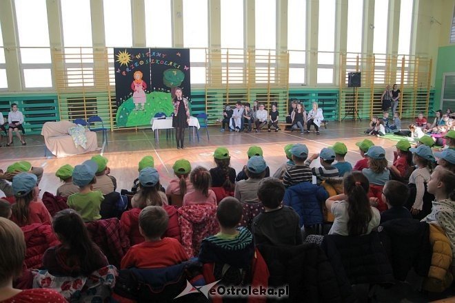 Dzień otwarty w Szkole Podstawowej nr 2 w Ostrołęce [10.03.2015] - zdjęcie #44 - eOstroleka.pl