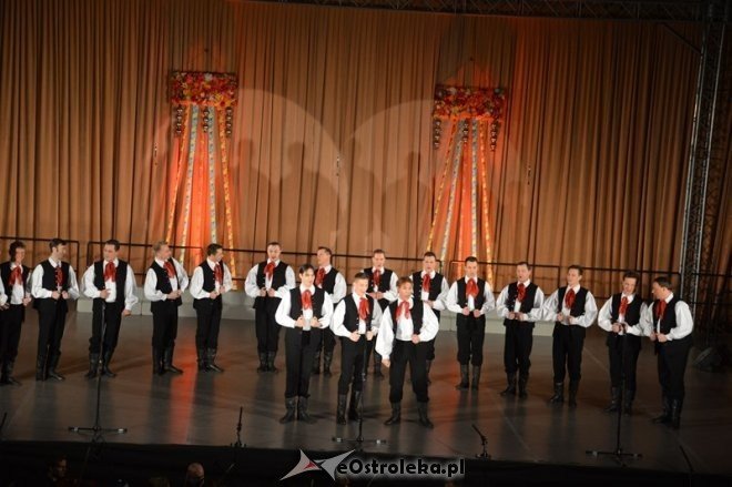 Koncert Zespołu Pieśni i Tańca ŚLĄSK [13.03.2015] - zdjęcie #101 - eOstroleka.pl