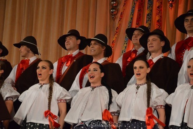 Koncert Zespołu Pieśni i Tańca ŚLĄSK [13.03.2015] - zdjęcie #22 - eOstroleka.pl