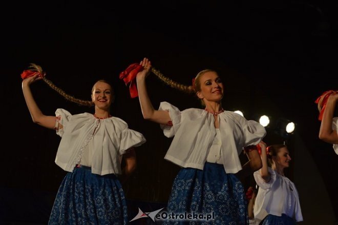 Koncert Zespołu Pieśni i Tańca ŚLĄSK [13.03.2015] - zdjęcie #54 - eOstroleka.pl