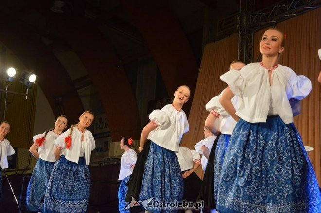 Koncert Zespołu Pieśni i Tańca ŚLĄSK [13.03.2015] - zdjęcie #51 - eOstroleka.pl