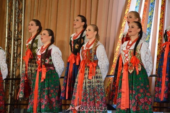 Koncert Zespołu Pieśni i Tańca ŚLĄSK [13.03.2015] - zdjęcie #40 - eOstroleka.pl