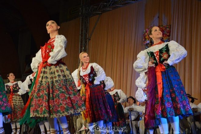 Koncert Zespołu Pieśni i Tańca ŚLĄSK [13.03.2015] - zdjęcie #4 - eOstroleka.pl