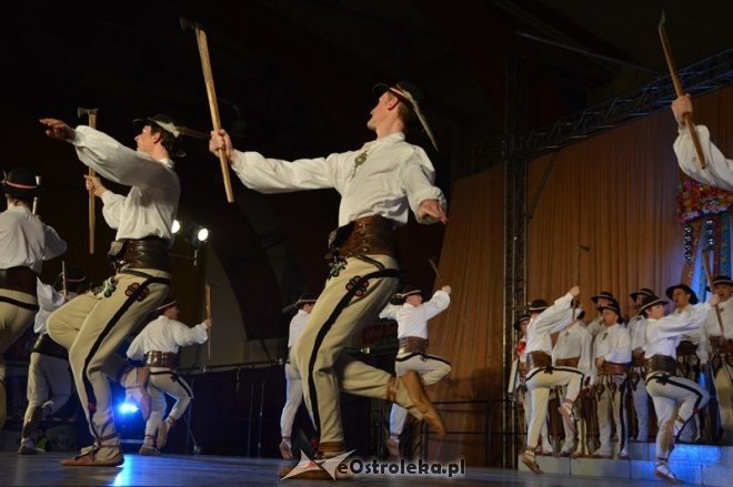 Koncert Zespołu Pieśni i Tańca ŚLĄSK [13.03.2015] - zdjęcie #28 - eOstroleka.pl