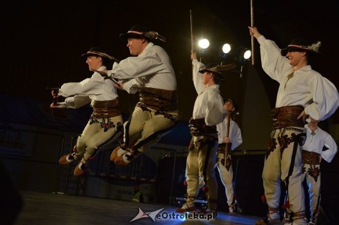 Koncert Zespołu Pieśni i Tańca ŚLĄSK [13.03.2015] - zdjęcie #18 - eOstroleka.pl