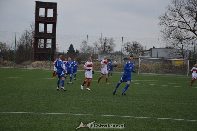 Narew Ostrołęka - Wisła II Płock [14.03.2015] - zdjęcie #22 - eOstroleka.pl
