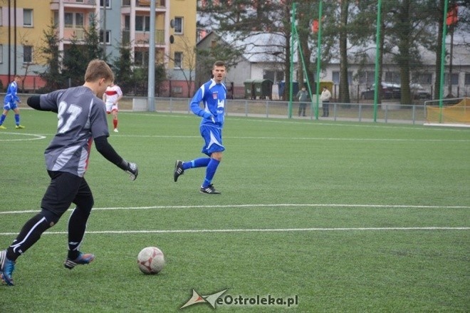 Narew Ostrołęka - Wisła II Płock [14.03.2015] - zdjęcie #20 - eOstroleka.pl