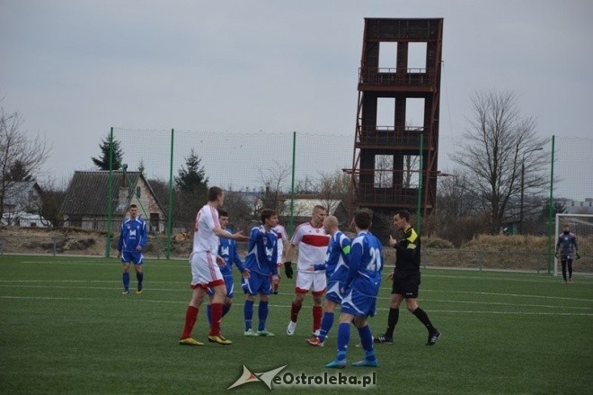 Narew Ostrołęka - Wisła II Płock [14.03.2015] - zdjęcie #25 - eOstroleka.pl