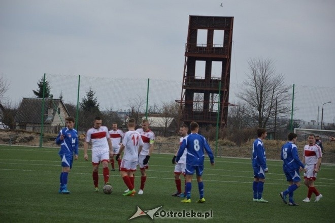 Narew Ostrołęka - Wisła II Płock [14.03.2015] - zdjęcie #23 - eOstroleka.pl