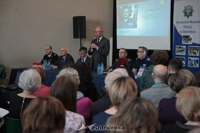 Ostrołęka: Debata społeczna Komendy Miejskiej Policji [19.03.2015] - zdjęcie #42 - eOstroleka.pl