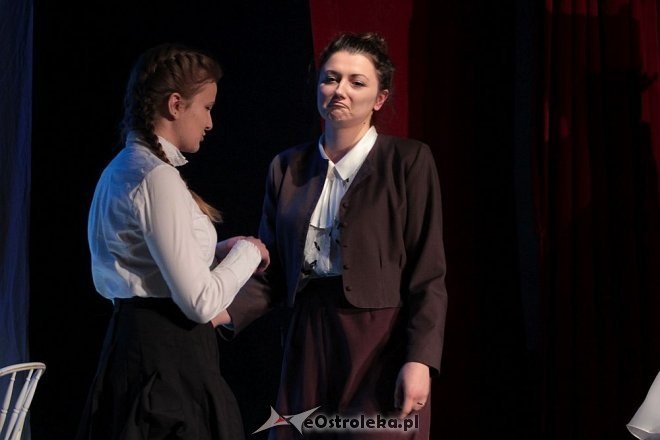 Dziewiczy wieczór w wykonaniu Ostrołęckiej Sceny Autorskiej [20.03.2015] - zdjęcie #1 - eOstroleka.pl