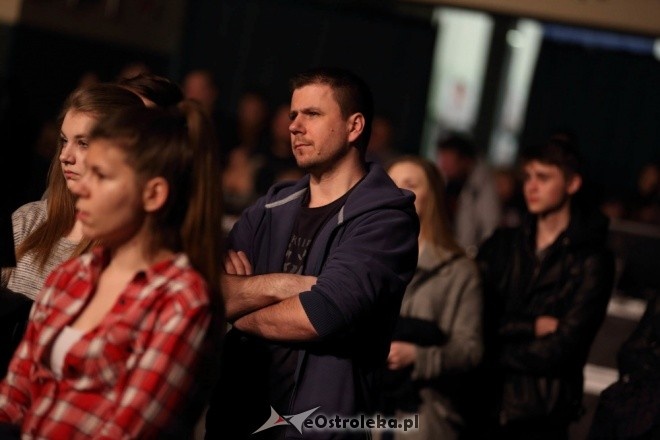 Strefa Muzy: Jamal rozgrzał do czerwoności ostrołęcką publiczność [20.03.2015] - zdjęcie #24 - eOstroleka.pl