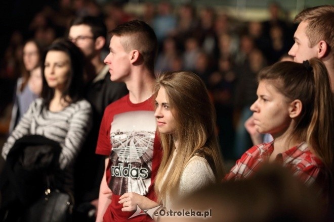Strefa Muzy: Jamal rozgrzał do czerwoności ostrołęcką publiczność [20.03.2015] - zdjęcie #62 - eOstroleka.pl