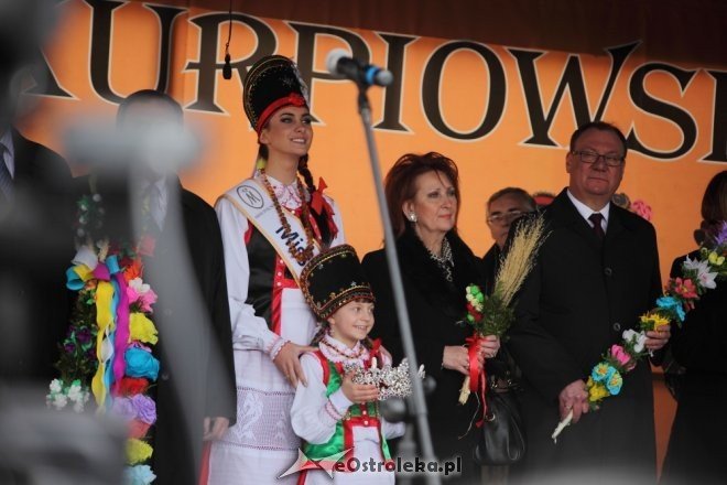 Niedziela Palmowa w Łysych: Gościem specjalnym była Miss Polski 2014, Ewa Mielnicka [29.03.2015] - zdjęcie #76 - eOstroleka.pl