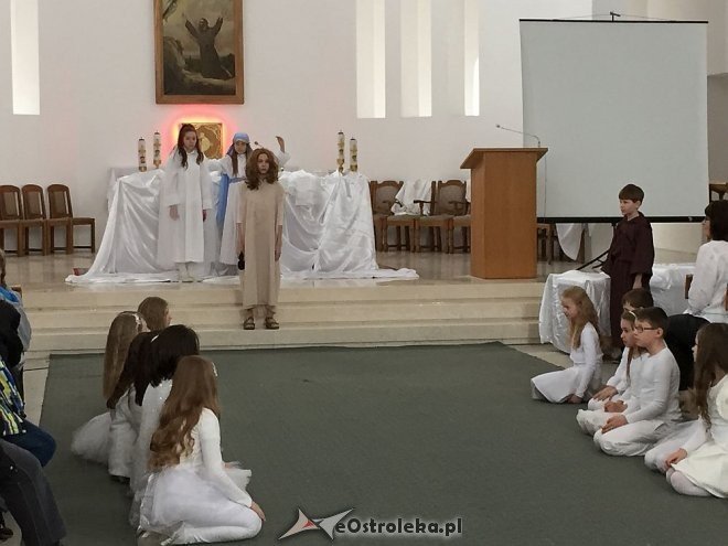 Ostrołęka: Wielki Tydzień w Szkole Podstawowej nr 10 [02.04.2015] - zdjęcie #21 - eOstroleka.pl