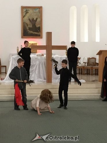 Ostrołęka: Wielki Tydzień w Szkole Podstawowej nr 10 [02.04.2015] - zdjęcie #16 - eOstroleka.pl