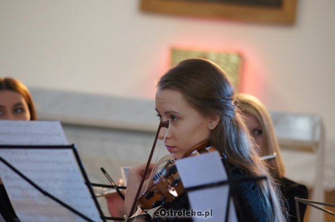 Koncert Santo Subito w Wielki Czwartek [02.04.2015] - zdjęcie #2 - eOstroleka.pl