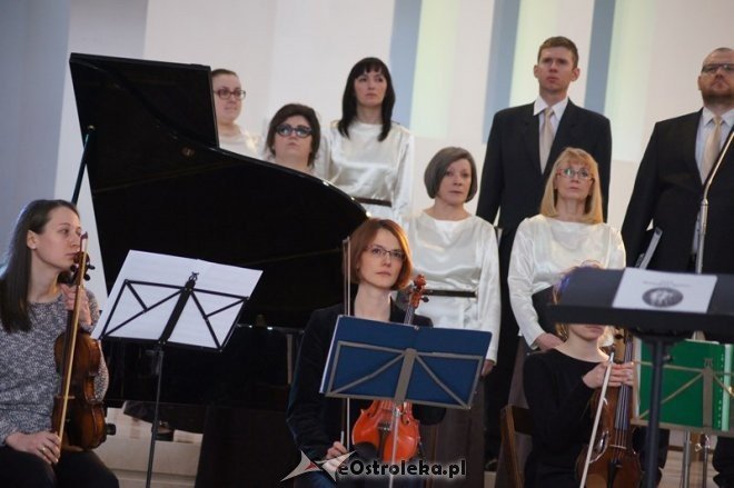 Koncert Santo Subito w Wielki Czwartek [02.04.2015] - zdjęcie #35 - eOstroleka.pl