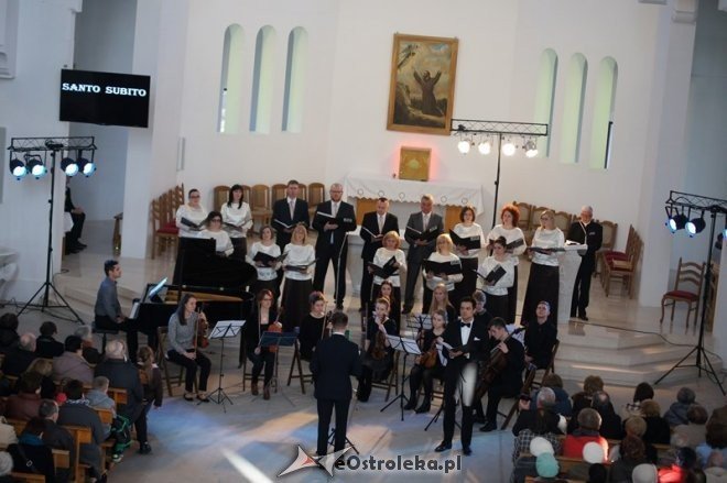 Koncert Santo Subito w Wielki Czwartek [02.04.2015] - zdjęcie #42 - eOstroleka.pl