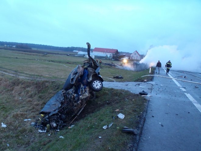 Tragiczny wypadek na krajowej ósemce - zdjęcie #6 - eOstroleka.pl