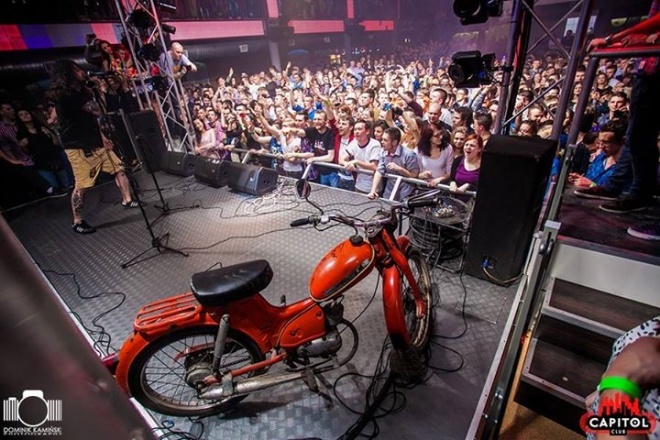 Lany Poniedziałek w Clubie Capitol. Bracia Figo Fagot [6.04.2014] - zdjęcie #24 - eOstroleka.pl
