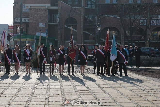 Ostrołęka: Miejskie obchody 5. rocznicy katastrofy smoleńskiej [10.04.2015] - zdjęcie #61 - eOstroleka.pl