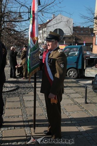 Ostrołęka: Miejskie obchody 5. rocznicy katastrofy smoleńskiej [10.04.2015] - zdjęcie #51 - eOstroleka.pl