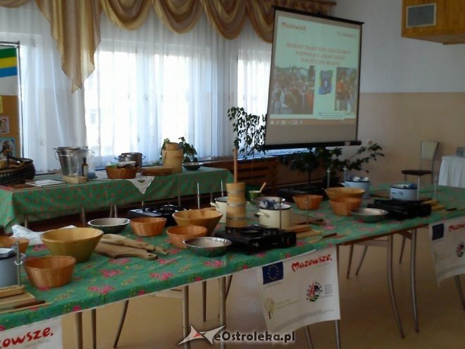 O produkcji sera podpuszczkowego z uczniami ostrołęckiej „czwórki” [16.04.2015] - zdjęcie #6 - eOstroleka.pl
