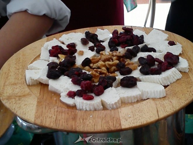 O produkcji sera podpuszczkowego z uczniami ostrołęckiej „czwórki” [16.04.2015] - zdjęcie #14 - eOstroleka.pl